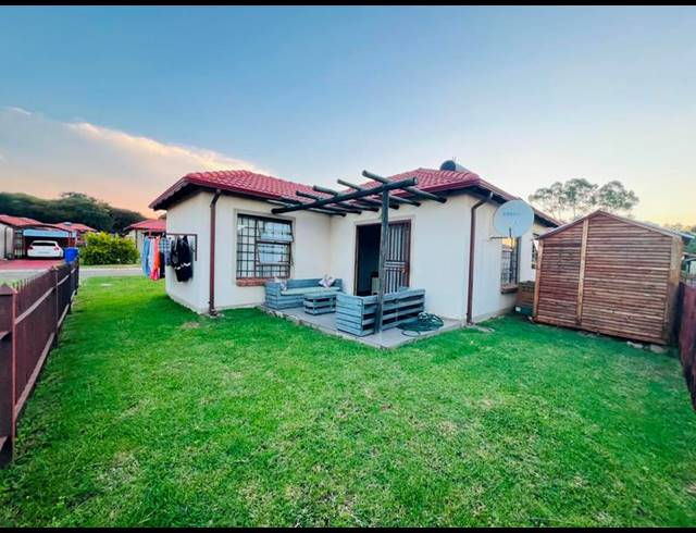 3 BEDROOM HOUSE FOR SALE IN HEATHERVIEW